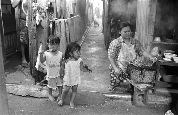 children and  vendor